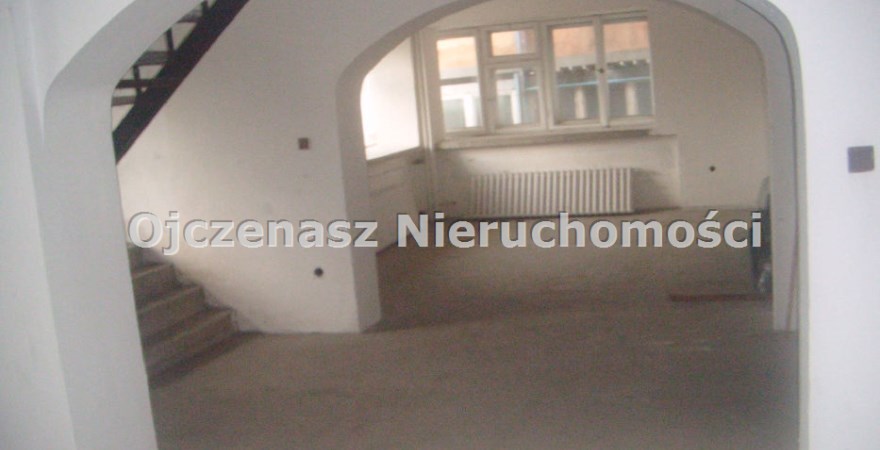 dom na sprzedaż, 6 pokoi, 650 m<sup>2</sup> - Nowa Wieś Wielka, Brzoza
