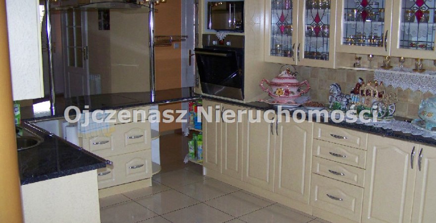 house for sale, 5 rooms, 180 m<sup>2</sup> - Nakło nad Notecią (gm), Karnowo