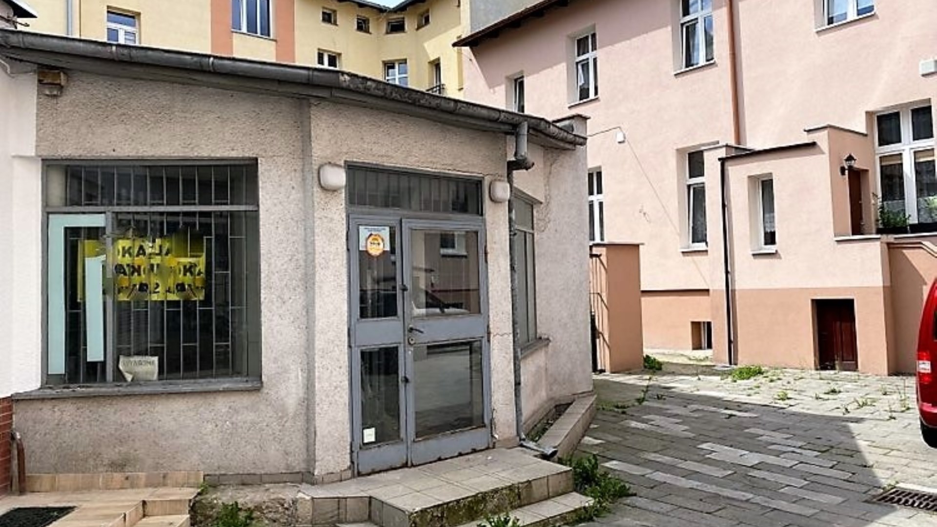 Lokal na sprzedaż