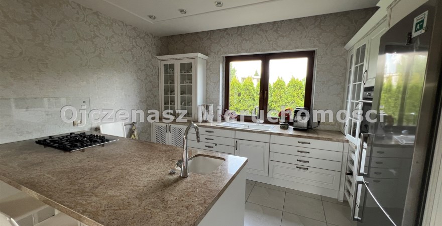 house for sale, 7 rooms, 360 m<sup>2</sup> - Osielsko, Niemcz