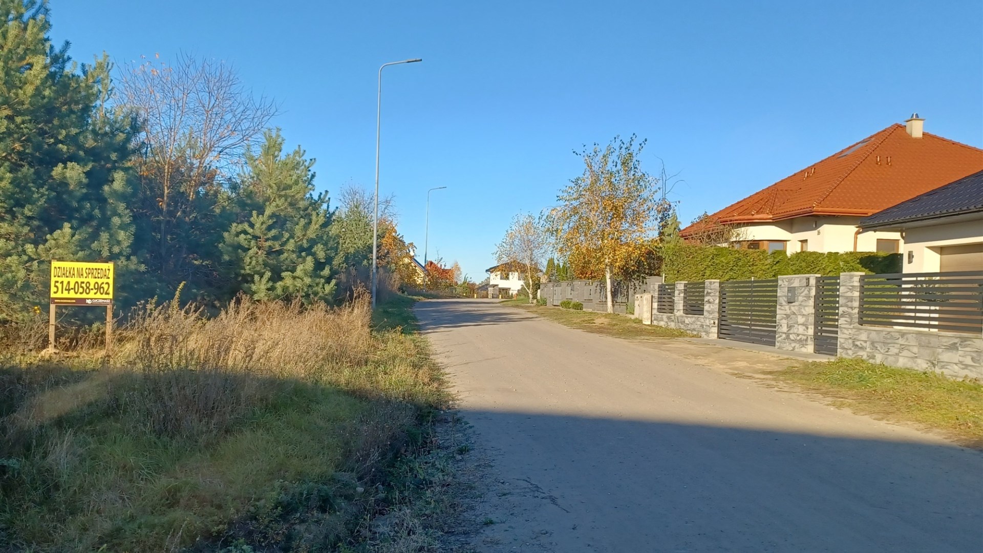 Działka na sprzedaż