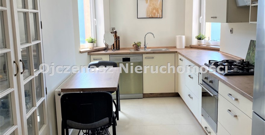 apartment for rent, 4 rooms, 102 m<sup>2</sup> - Bydgoszcz, Centrum