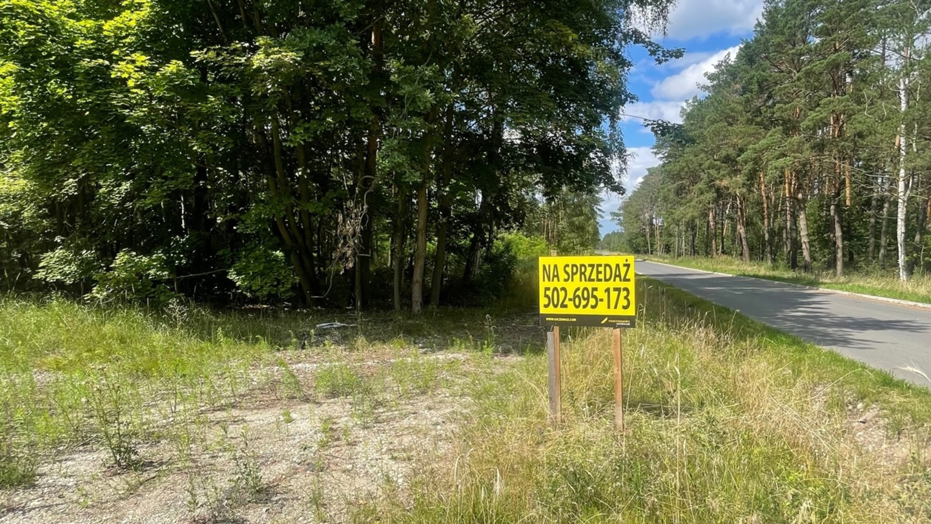 Działka na sprzedaż