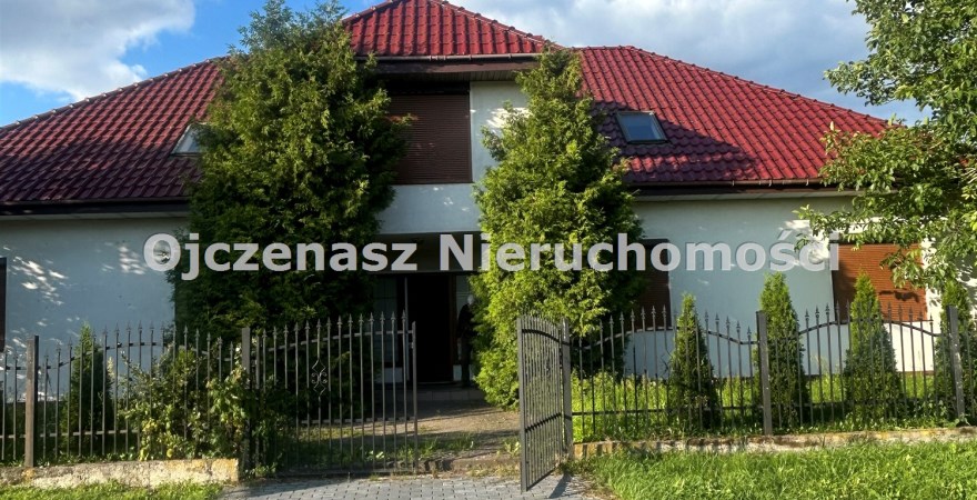 house for sale, 12 rooms, 400 m<sup>2</sup> - Białe Błota, Ciele